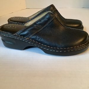 B.O.C. Born Concept Wedge Slip On Shoes Black Size 8
